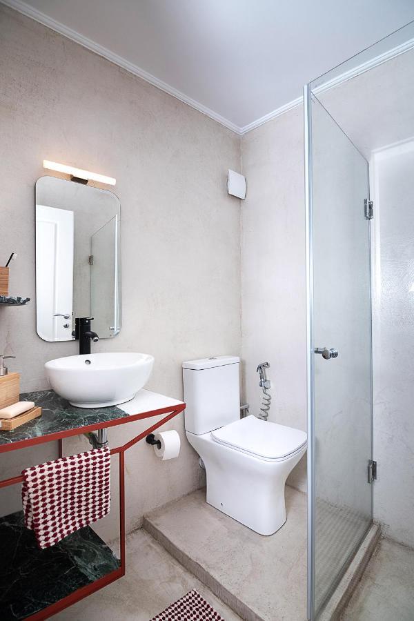 Unique Solar Penthouse With Jacuzzi And Sauna In Central Athènes Extérieur photo