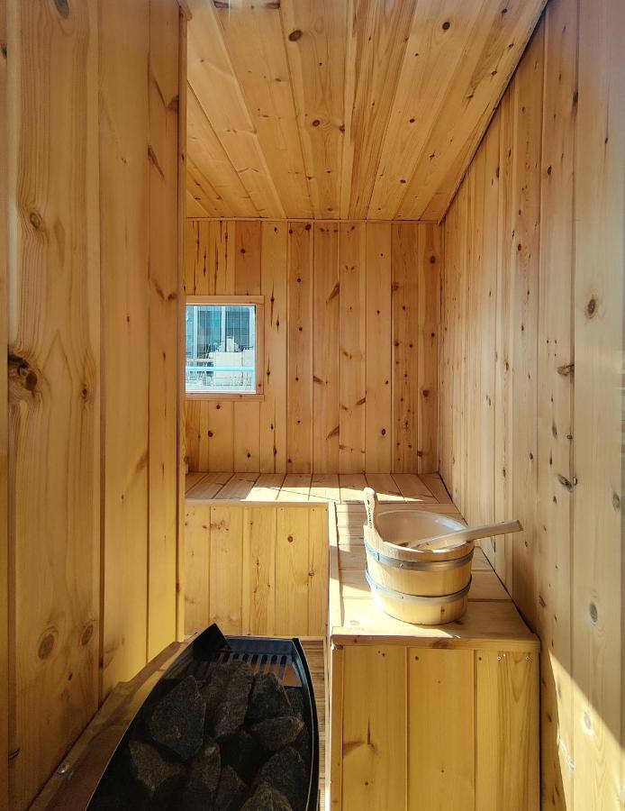 Unique Solar Penthouse With Jacuzzi And Sauna In Central Athènes Extérieur photo